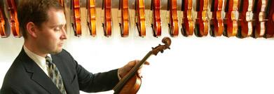 Inspecting a violin