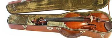 A violin and a violin case